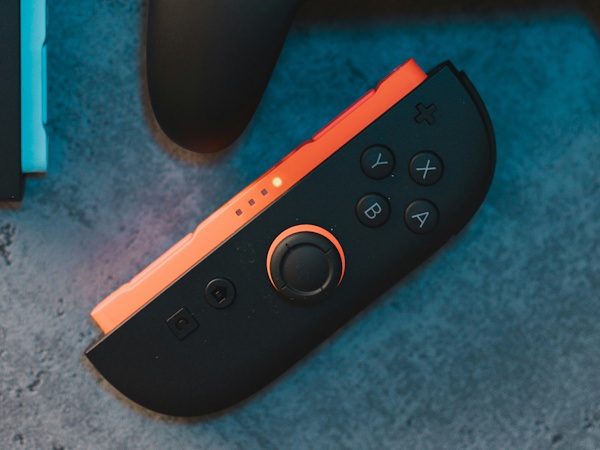 Joy-Con2 片側