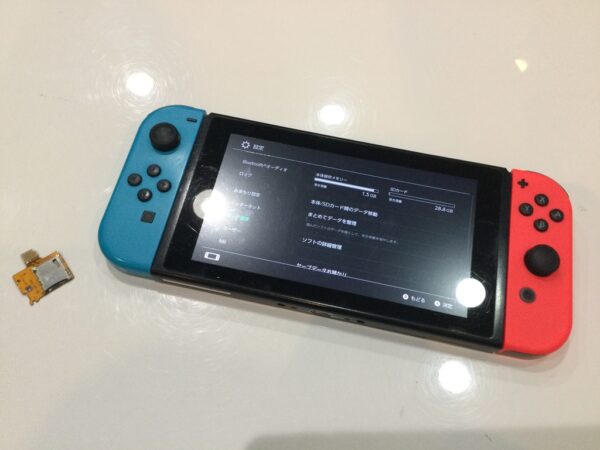 Nintendo Switch SDカードスロット交換