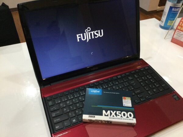 FUJITSU AH53/M SSD換装 Win10 インストール