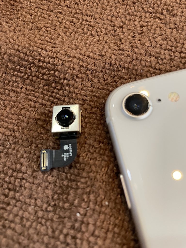 iPhone8 リアカメラ交換