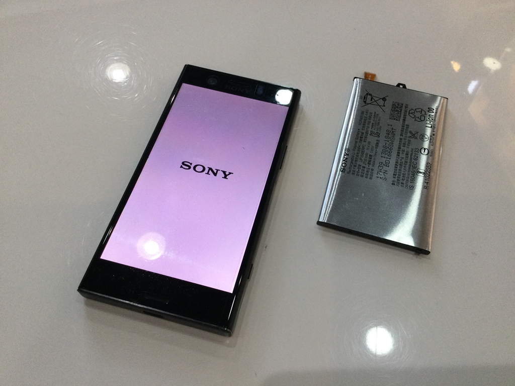 SONY Xperia XZ1 Compact バッテリー交換