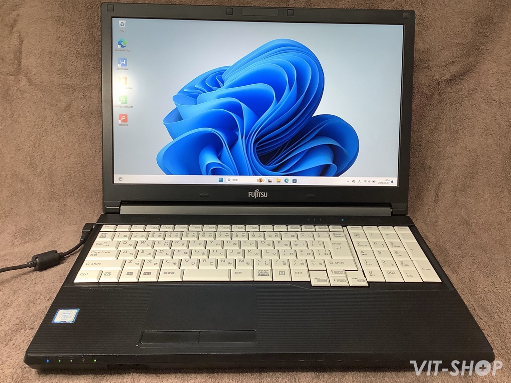 FUJITSU LIFEBOOK A576/P