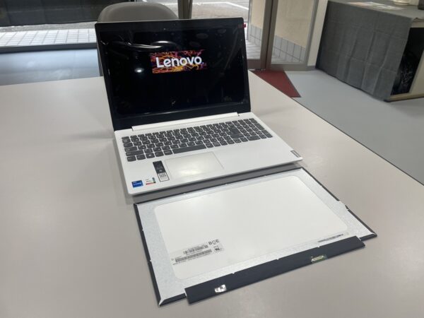 Lenovo ideaPad L3 液晶パネル交換
