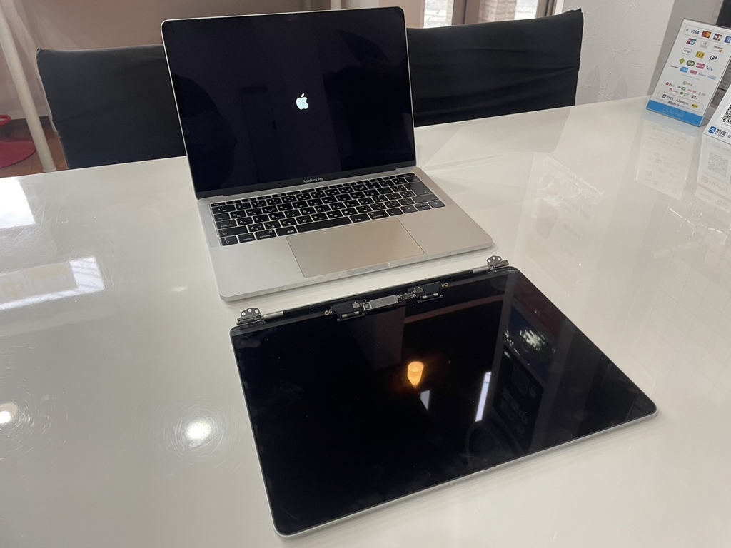 MacBook Pro (13-inch, 2017) ディスプレイ交換