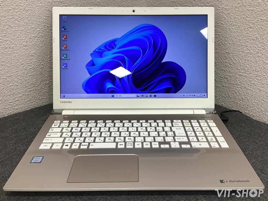 TOSHIBA dynabook T65/HGB