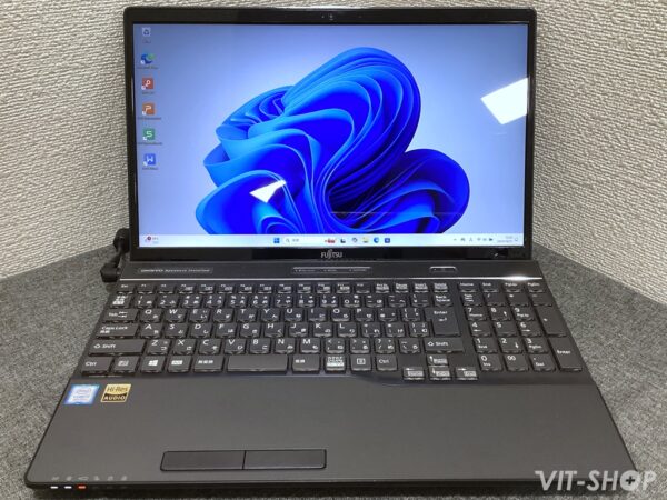FUJITSU LIFEBOOK AH53/C2