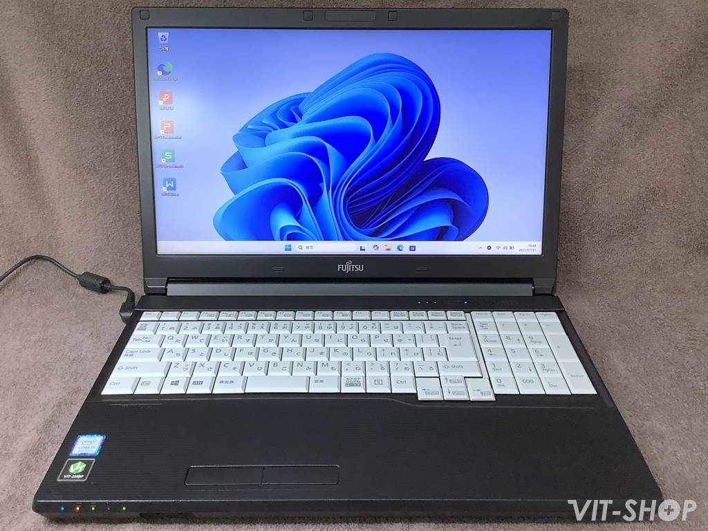 FUJITSU LIFEBOOK A748/TX