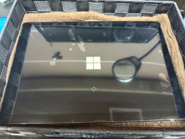 Surface Pro 7 タッチパネル交換