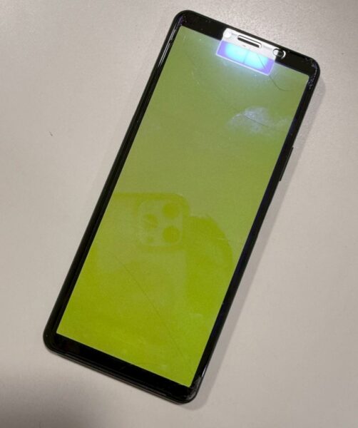 XPERIA 10 II フロントパネル交換