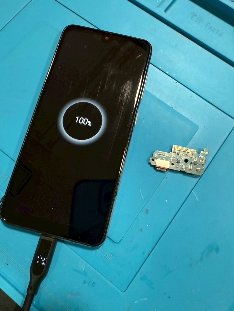 Galaxy A21充電口交換