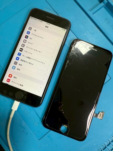 iPhone SE(3gen) フロントパネル交換