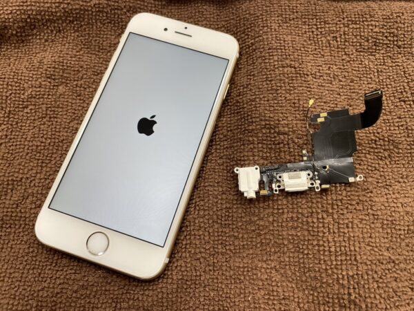 iPhone6s ライトニングコネクタ交換