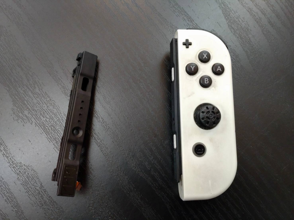 Nintendo Switch ジョイコン スライダー交換