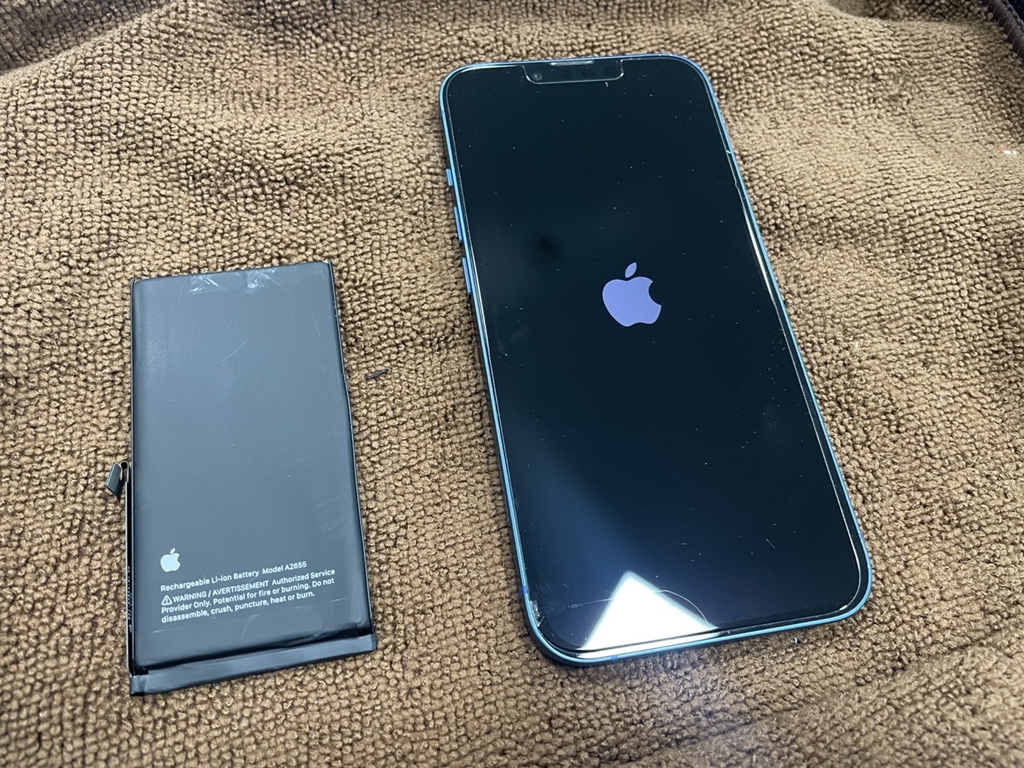 iPhone13 バッテリー交換
