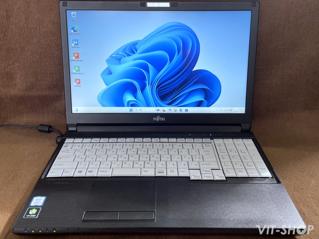 FUJITSU LIFEBOOK A579/B