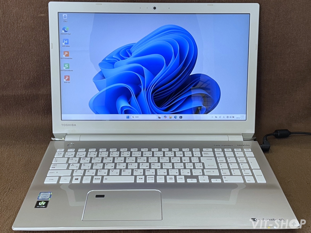 TOSHIBA dynabook T75/FG