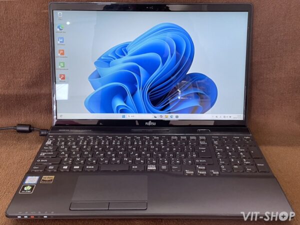 FUJITSU LIFEBOOK AH53/C2