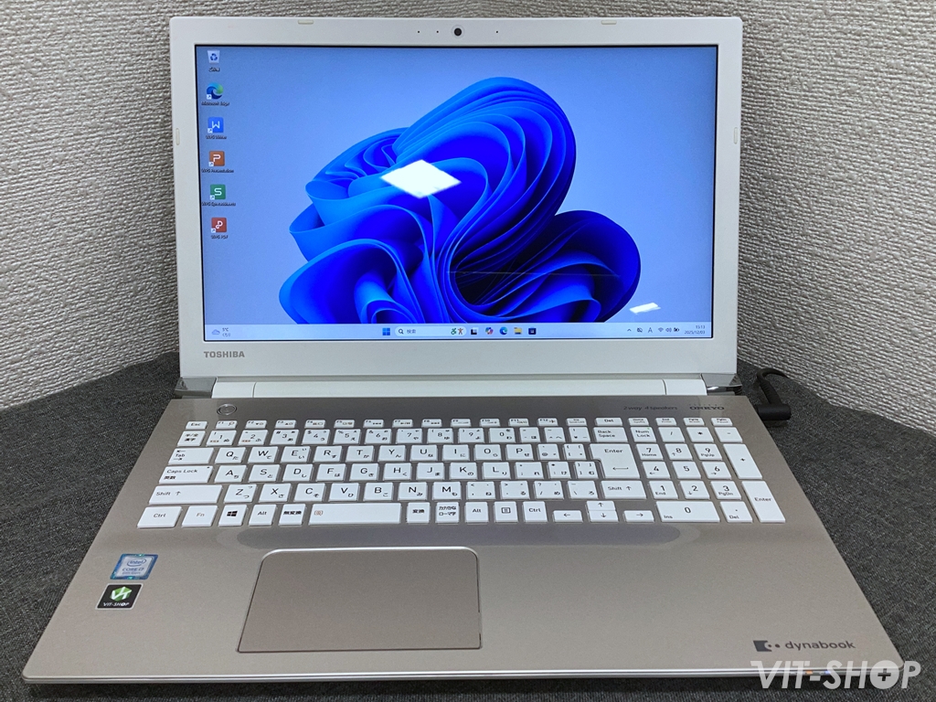 TOSHIBA dynabook T75/FG