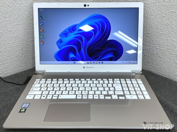 TOSHIBA dynabook T7