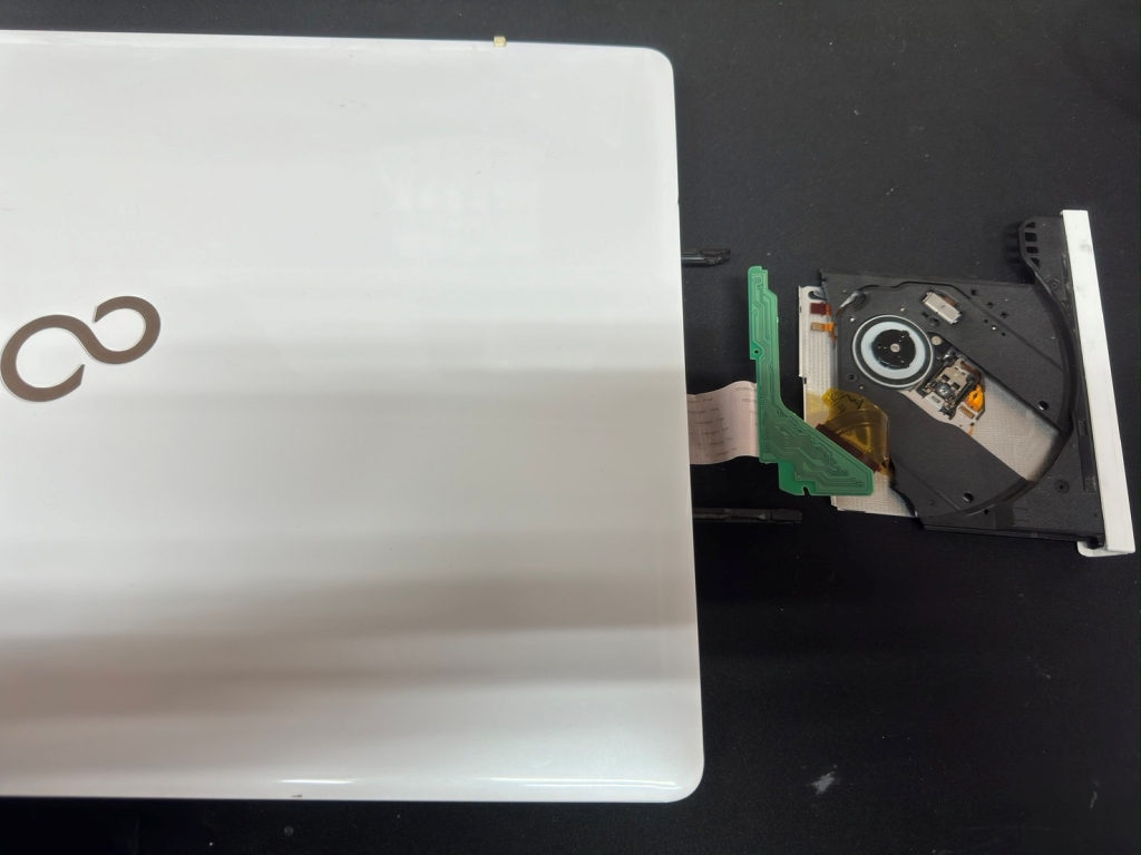 LIFEBOOK 光学ドライブ修理