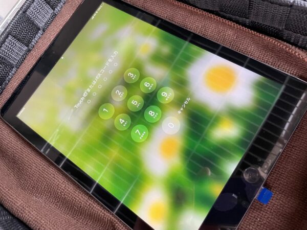 iPad6 タッチパネル交換