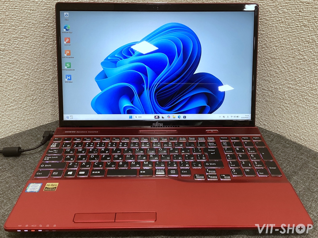 FUJITSU LIFEBOOK AH53/C2