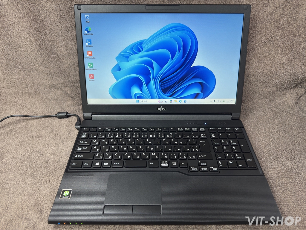 富士通 LIFEBOOK A579/A