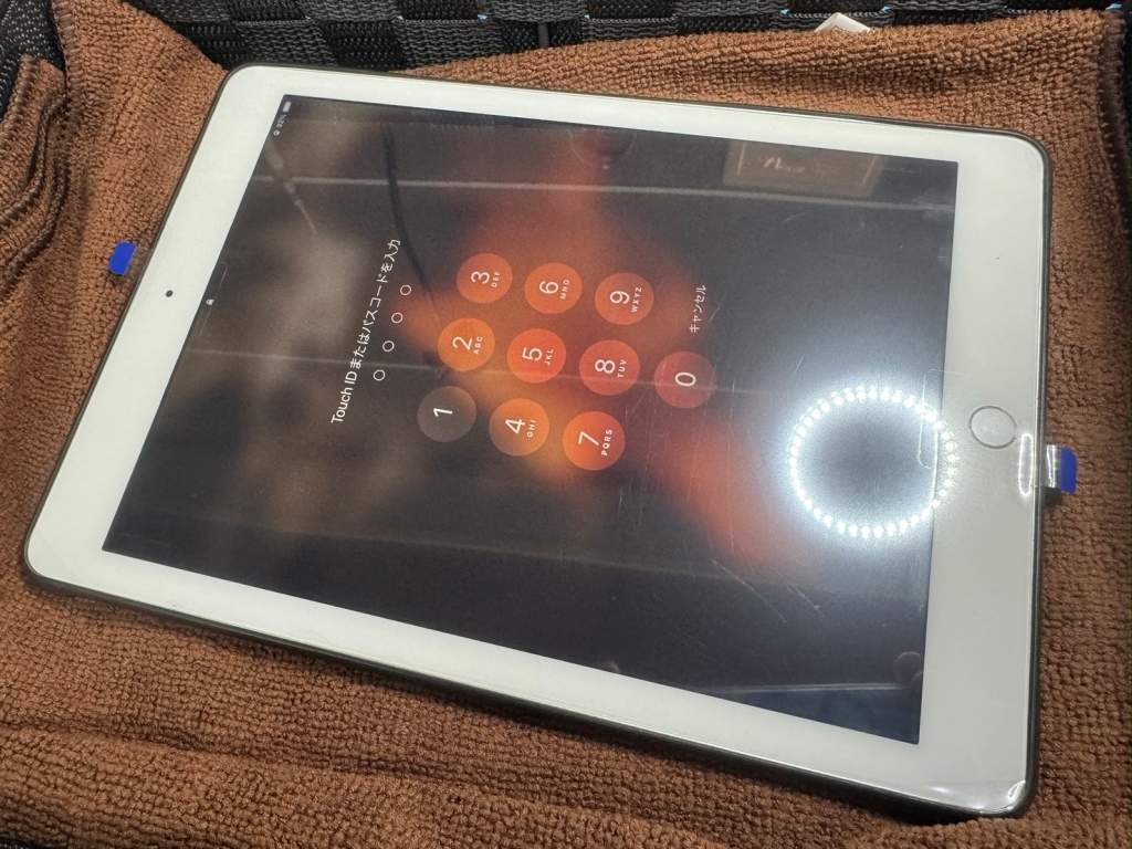 iPad6 タッチパネル交換