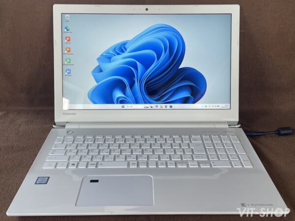 dynabook T55/FWD