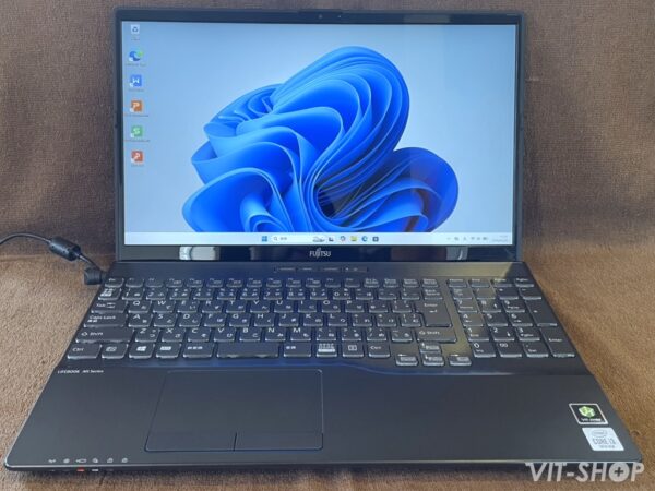 FUJITSU LIFEBOOK AH45/E