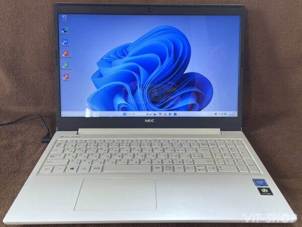 NEC LAVIE NS200/R