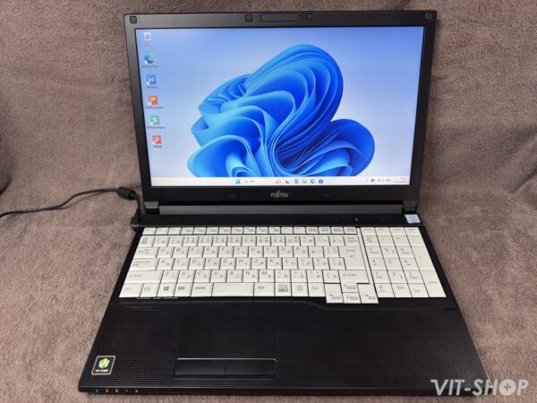 富士通 LIFEBOOK A748/TX