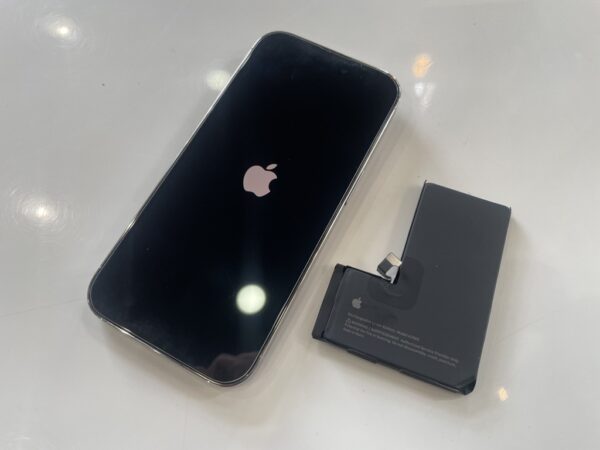 iPhone14Pro バッテリー交換