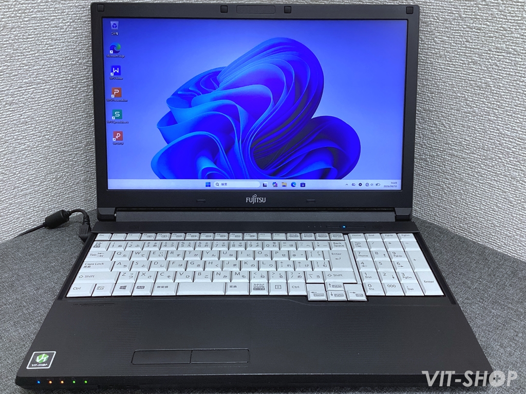 FUJITSU LIFEBOOK A748/TX