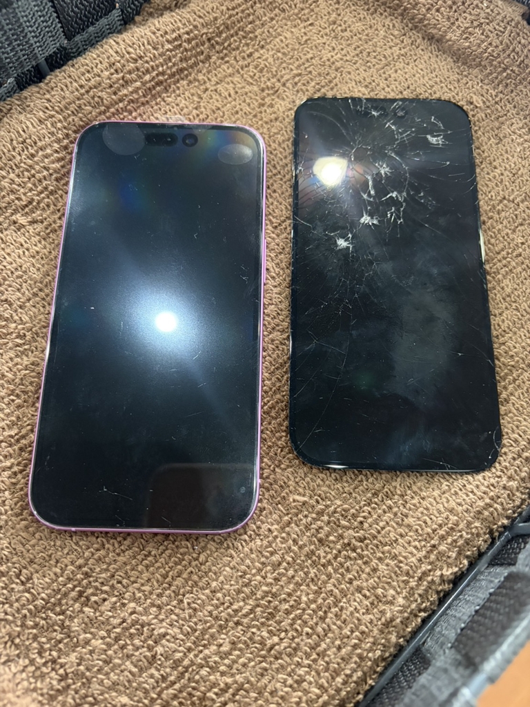 iPhone 16 フロントパネル交換修理｜割れてしまった画面を交換