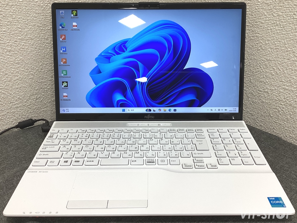 FUJITSU LIFEBOOK AH45/E3